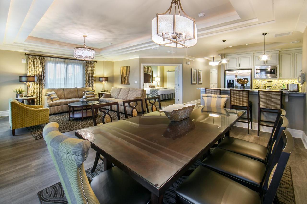 מירטל ביץ' Holiday Inn Club Vacations South Beach Resort מראה חיצוני תמונה
