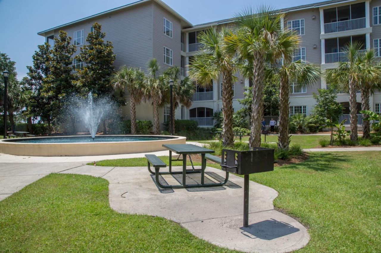 מירטל ביץ' Holiday Inn Club Vacations South Beach Resort מראה חיצוני תמונה